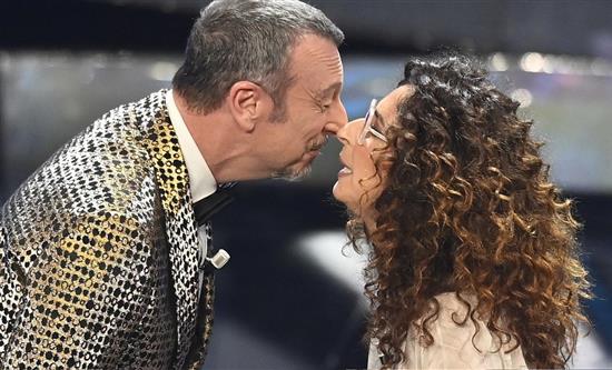Thursday, February 8: Third evening of 74° Festival di Sanremo recorded 10m viewers (60.1% of share) on Rai 1. Hosted by Amadeus with Teresa Mannino